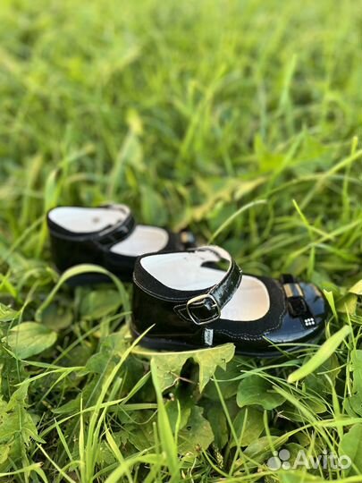 Туфли для девочки 24 размер