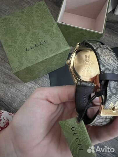 Часы женские Gucci оригинал