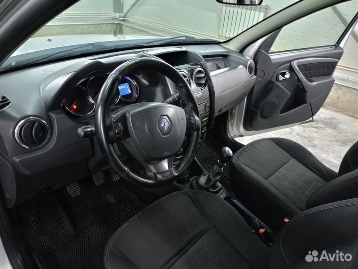 Renault Duster 2.0 МТ, 2016, 185 000 км