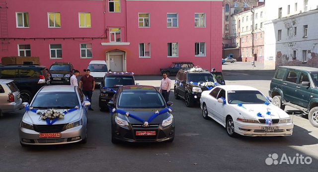 Свадебные украшения на автомобили