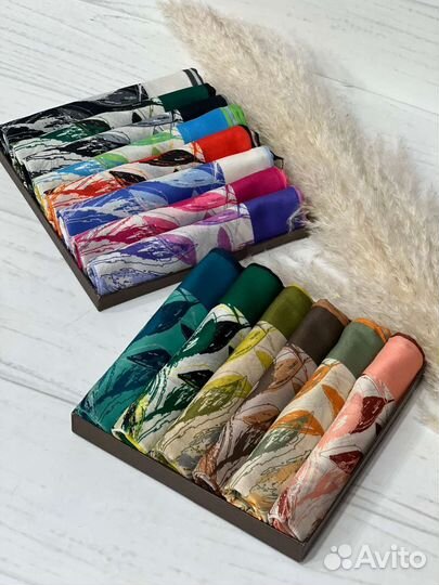 Женские шарфы и платки