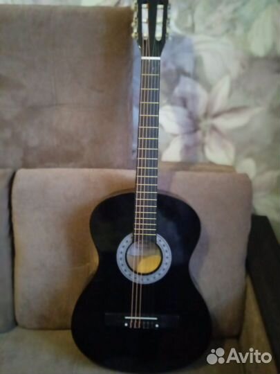 Гитара классическая 6 струнная