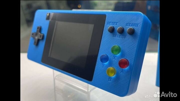 Портативная игровая приставка