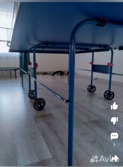 Теннисный стол