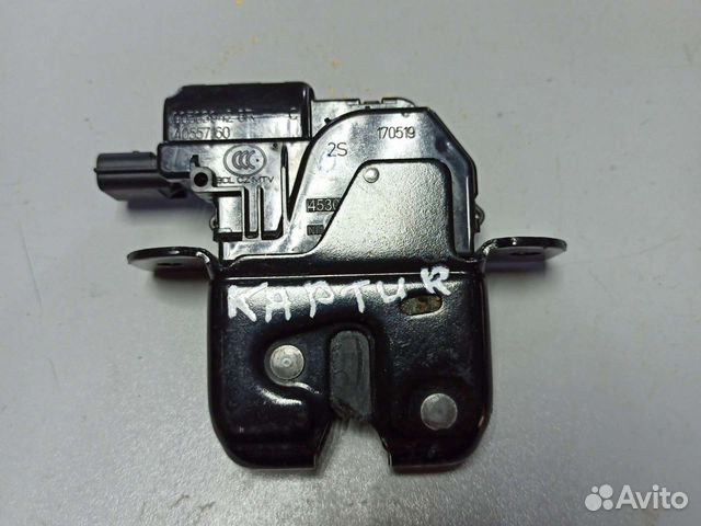 Рено Каптюр замок багажника