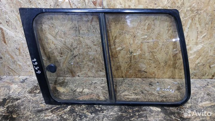 Стекло кузовное заднее левое Mitsubishi Pajero