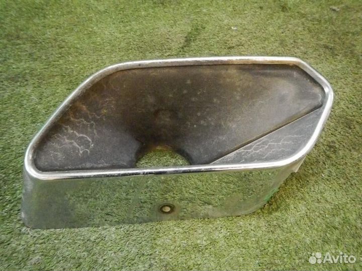 Насадка глушителя левая VW Touareg 3 (2018-н.в.)