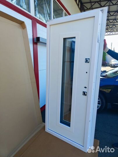 Дверь входная в наличии