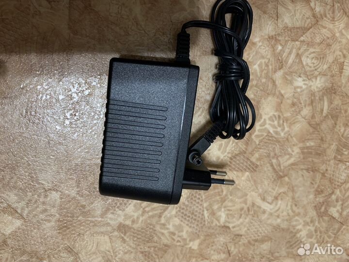 Адаптер питания 12v 2a