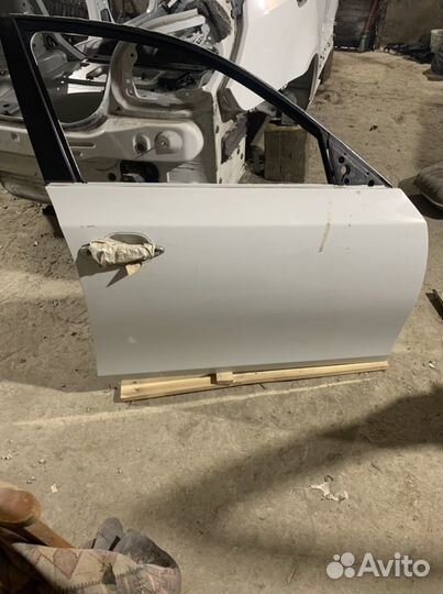 Передняя дверь bmw 5 e60