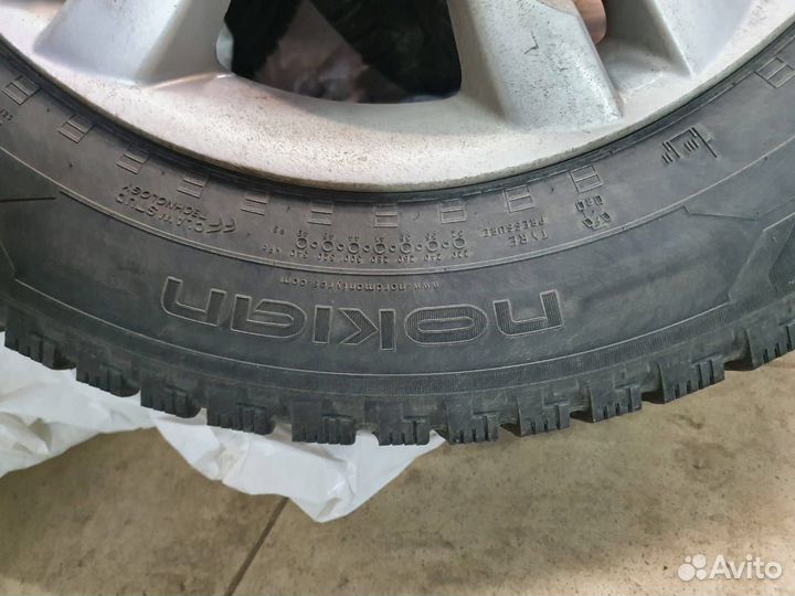 Nokian Tyres Hakkapeliitta 5 225/65 R17