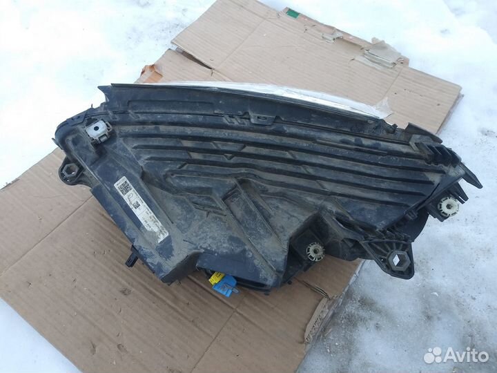 Фара правая Mercedes GLC X253