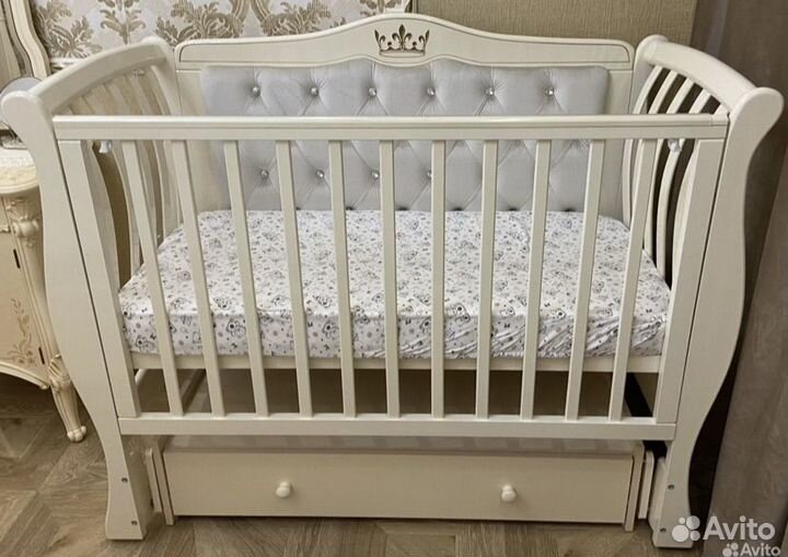 Кроватка