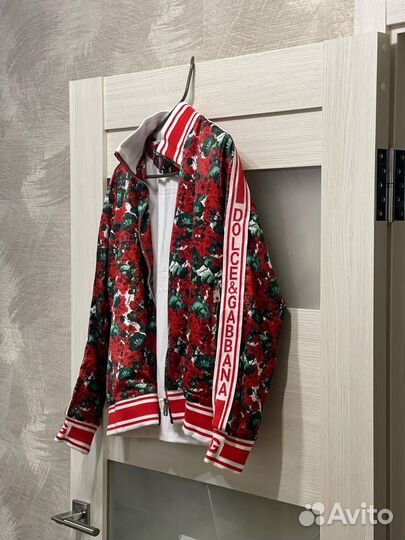 Ветровка бомбер