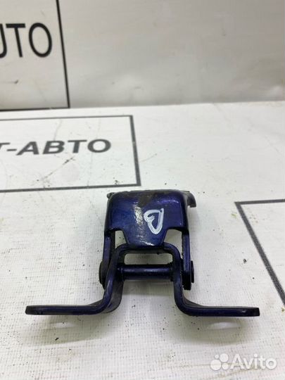 Петля двери передняя левая Mazda 6 GH 2008