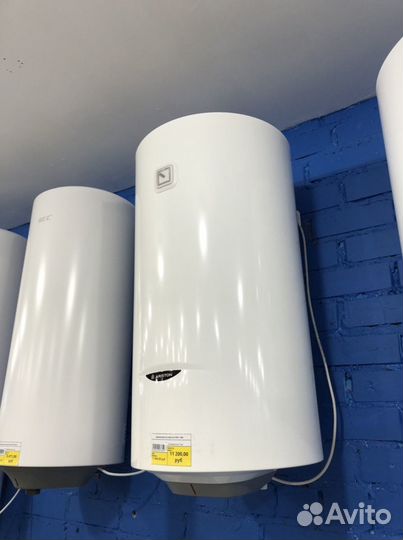 Водонагреватель Ariston 80 л