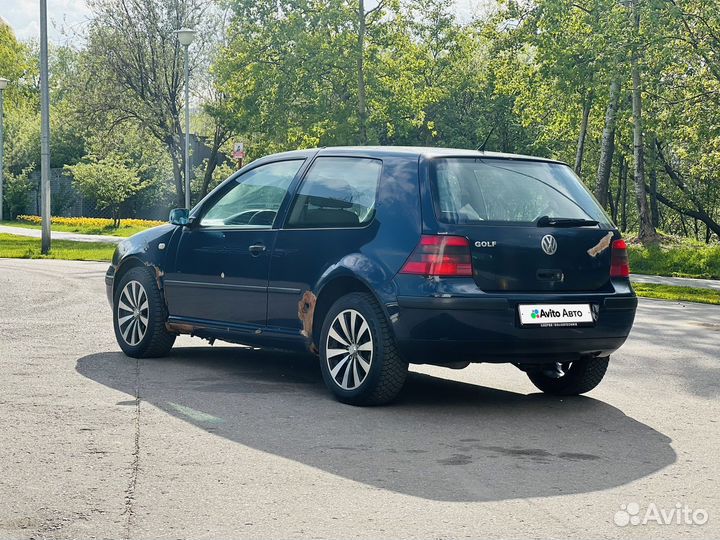 Volkswagen Golf 1.4 МТ, 2000, 450 000 км