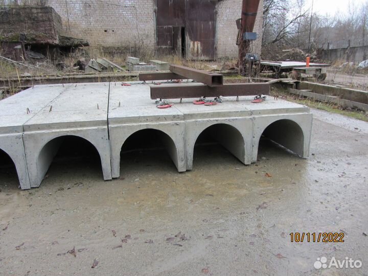 Лоток водоотводный Л-300/Л, лк