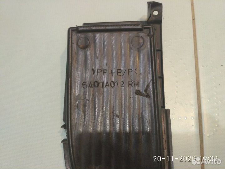 Мицубиси Лансер 9 заглушка и