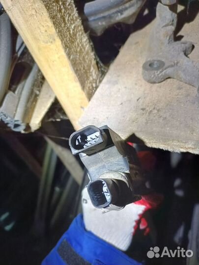 Блок клапанов пневмоподвески mercedes 220