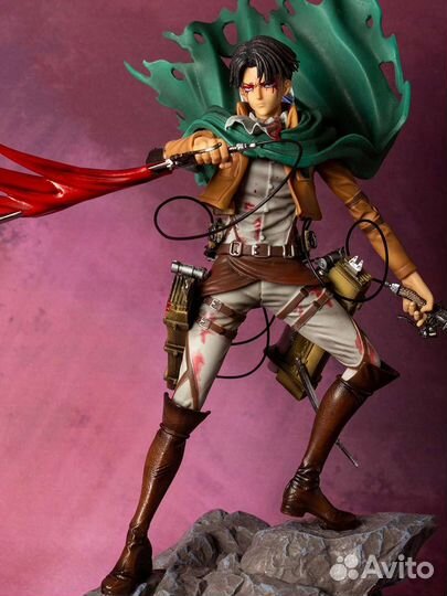 Фигурка Леви Акерман 35 см