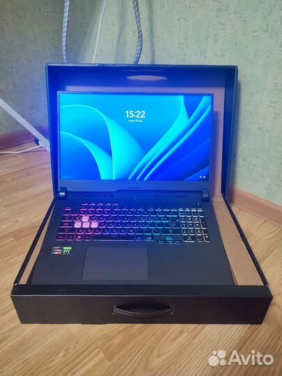 Asus ROG strix scar g17