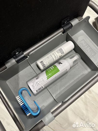 Обувница с сидением