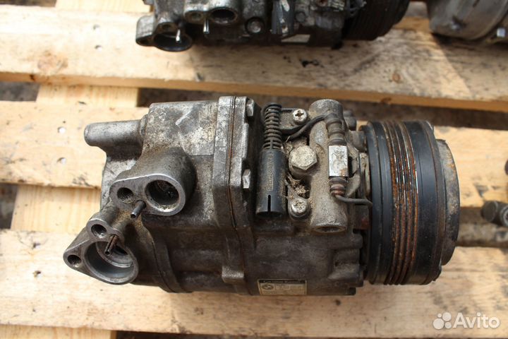 Компрессор кондиционера 64526918000 BMW X5 E53