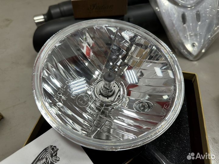 Фара на мотоцикл Indian новая оригинал 2 шт
