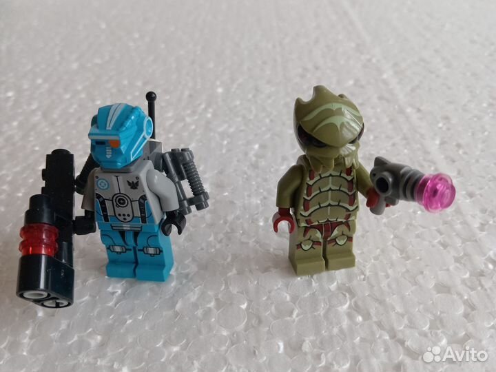 Lego galaxy squad