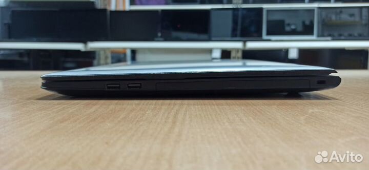 Игровой Ноутбук Lenovo/i3 6100/4GB/GT940MX/HDD