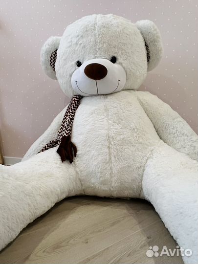 Плюшевый медведь