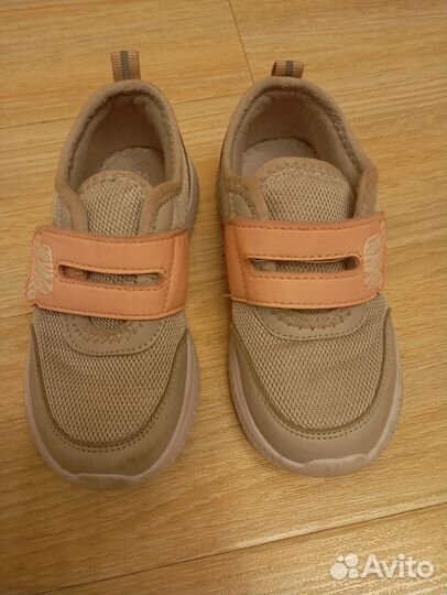 Кроссовки 26 размер