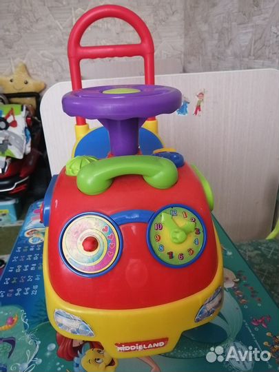 Детская машинка каталка