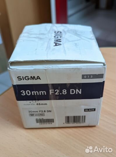 Sigma 30 mm F 2.8 DN Микро 4/3 состояние нового