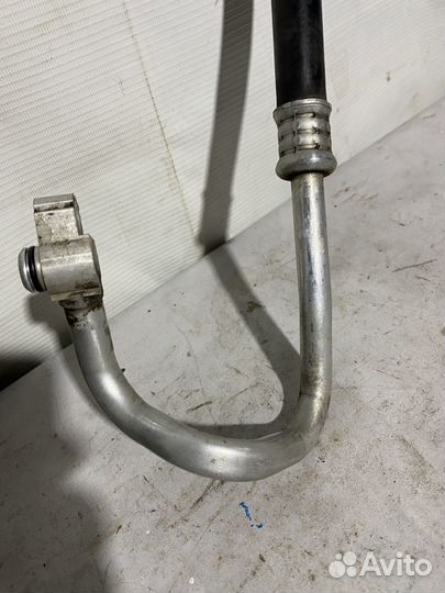 Трубка кондиционера Subaru Tribeca