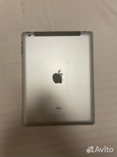 iPad Wi-Fi + Cellular (3-го поколения)