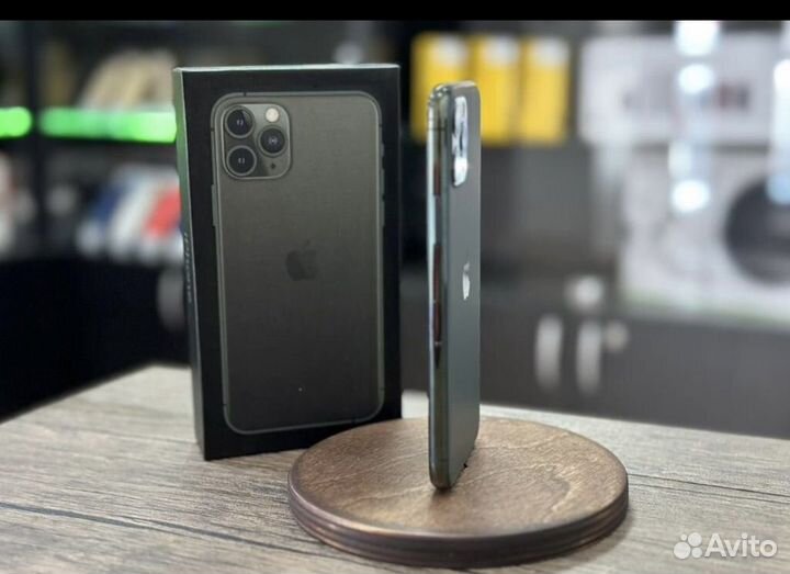 iPhone 11 Pro Max, 64 ГБ
