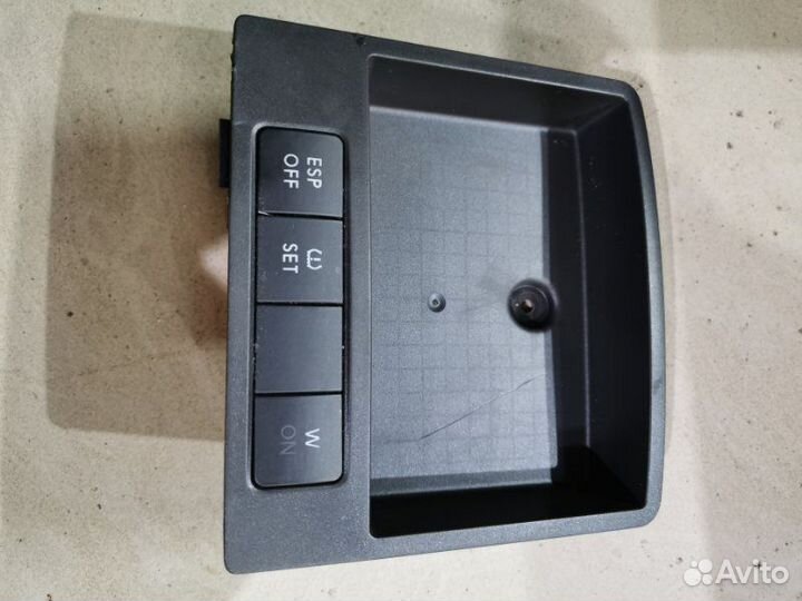 Пепельница Volkswagen Touran 2007