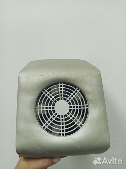 Маникюрный пылесос