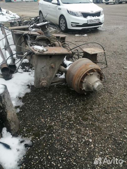 Продаю ось саф 1991г в сборке