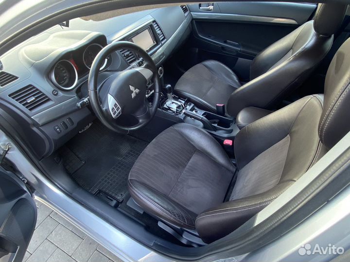 Mitsubishi Lancer 1.8 CVT, 2008, 300 000 км