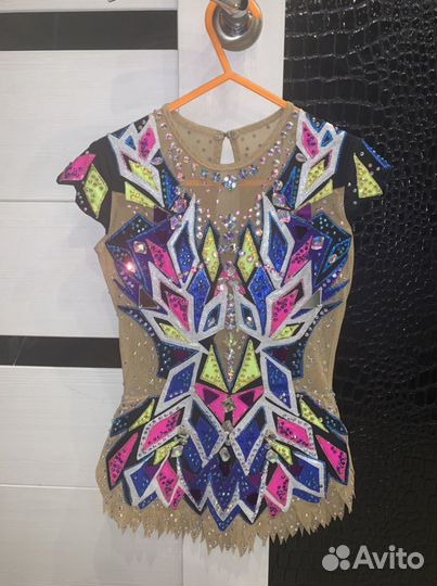 Купальник для художественной гимнастики