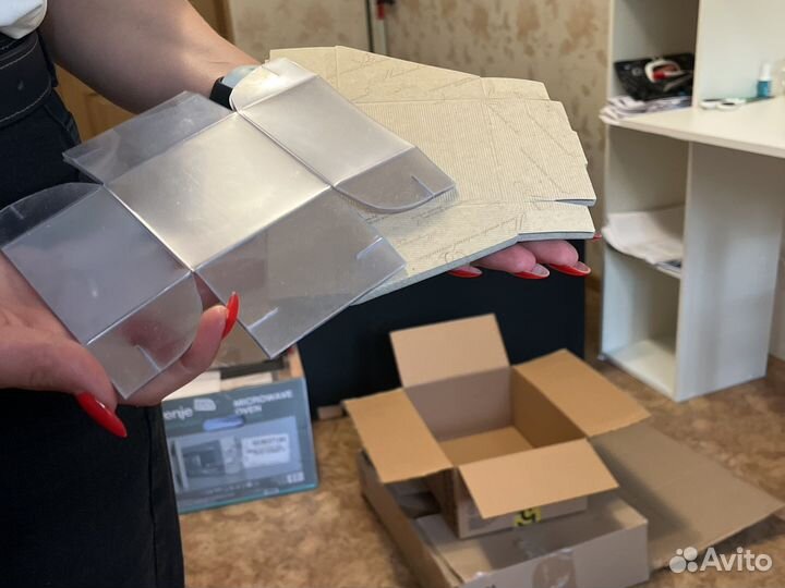 Коробка подарочная 7*7*5 см