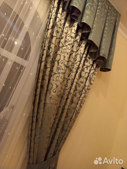 Шторы, ламбрекен