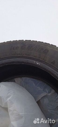 Yokohama F700Z 215/60 R17