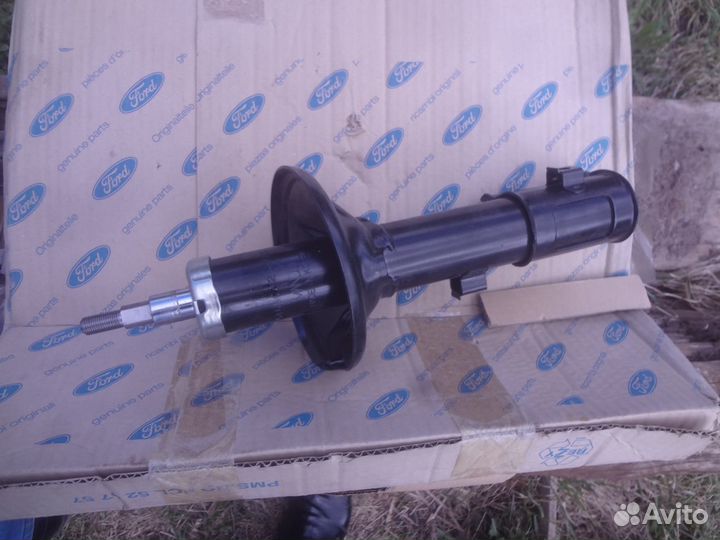 Новый Амортизатор левый передний hyundai Accent