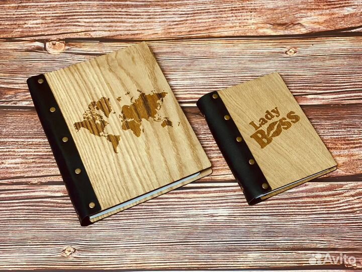 Блокнот из дерева с индивидуальной гравировкой