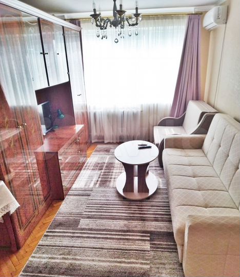 2-к. квартира, 54 м², 3/5 эт.