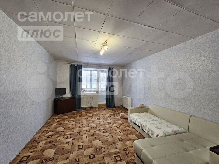 4-к. квартира, 107 м², 1/5 эт.